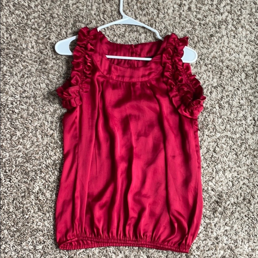 Red blouse - Picture 3 of 5